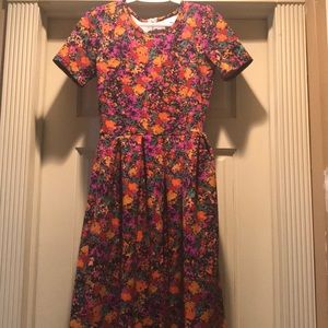 Black background floral patterned Lularoe Amelia
